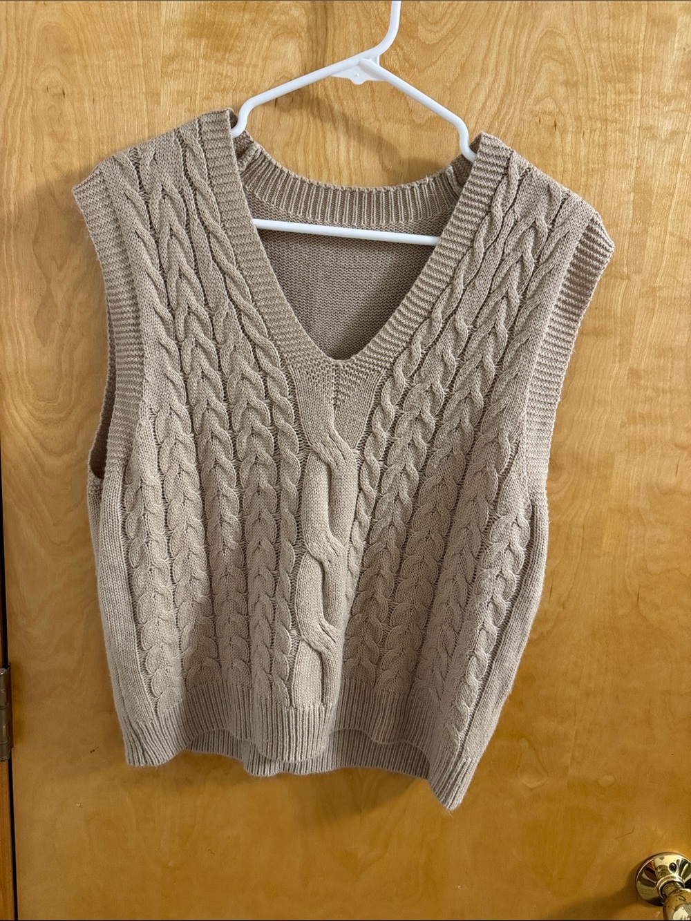 Cable Knit V-Neck Sweater Vest - Beige